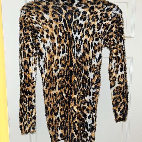 DENIMAXX Cheetah Print Sweater Size Small - Picture 2 of 3